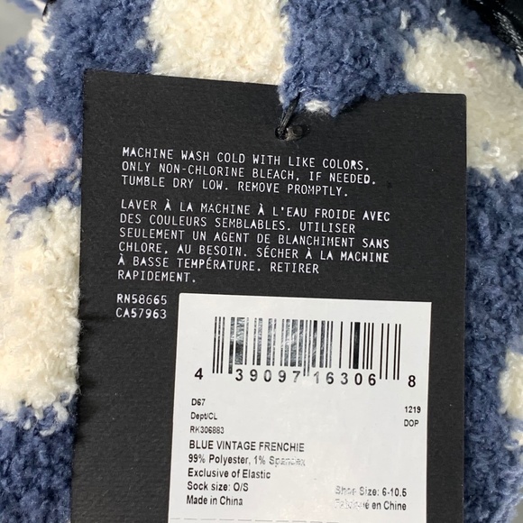 3/$20 Free Press 2 Pair Fuzzy Socks SZ 6-10.5 - Picture 6 of 6